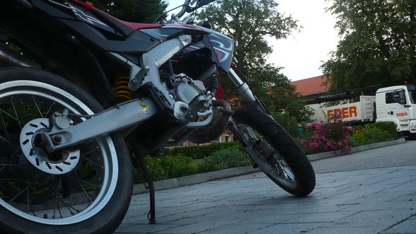 mei Aprilia SX50  - 