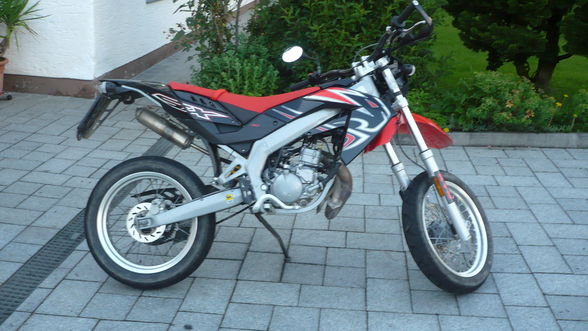 mei Aprilia SX50  - 