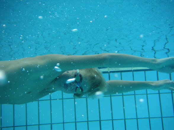 a boa fotos vom schwimma! :) - 