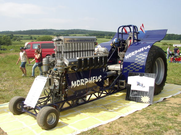 Tractor Pulling - 