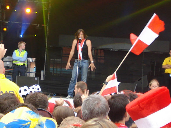 16. Juni - Jürgen Drews VS Landhausplatz - 