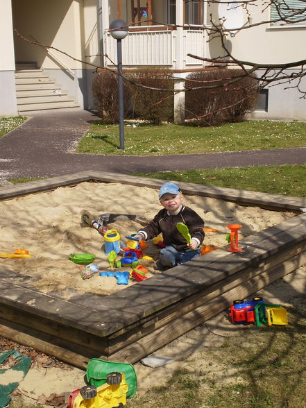 Am Spielplatz,Baden - 