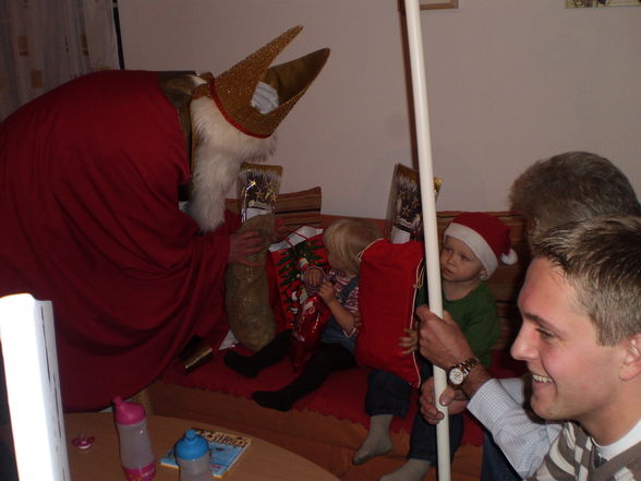 Nikolaus,Weihnachten,im Schnee - 