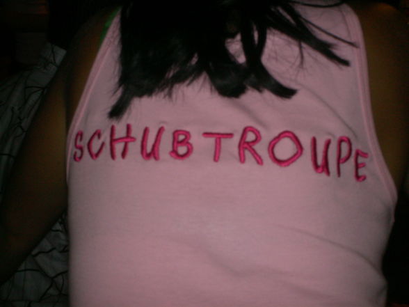 Schuuuuubtroupe - 