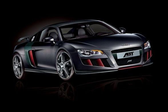 Audi R 8 - 