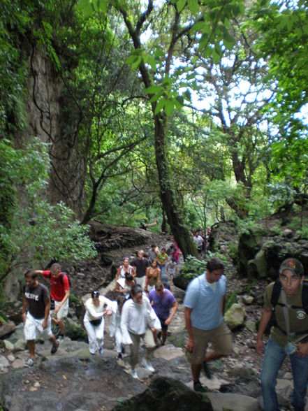 Uni und  Ausflug nach Tepoztlán - 