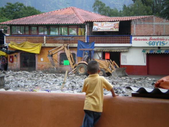 Uni und  Ausflug nach Tepoztlán - 