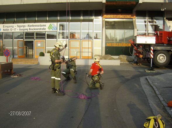 Achung Feuerwehr - 