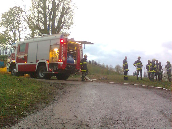 Feuerwehrübung Koglerhof 18.04.09 - 