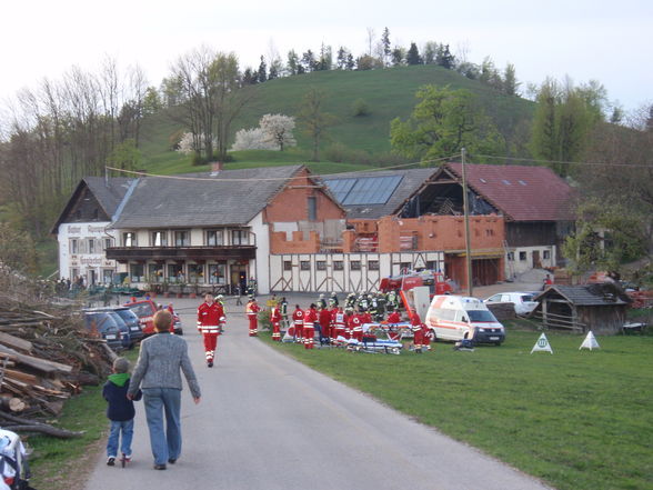 Feuerwehrübung Koglerhof 18.04.09 - 