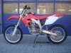 coole Motocrossbüda - 