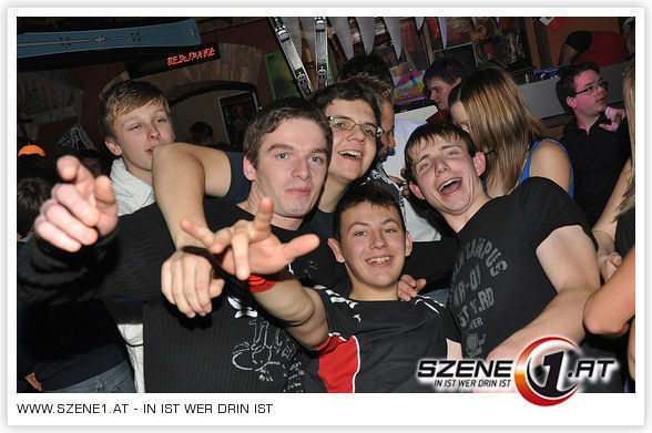 Freunde -> Festl -> Saufn !!! - 