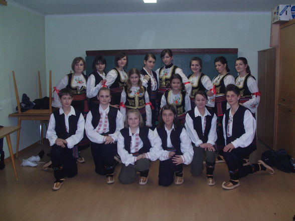 Folklor auftriet...hehehe - 