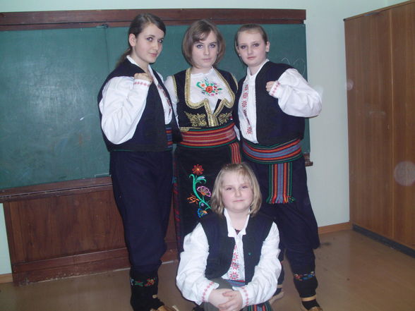 Folklor auftriet...hehehe - 