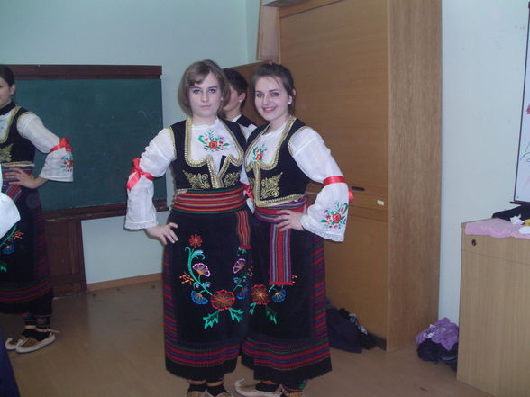 Folklor auftriet...hehehe - 