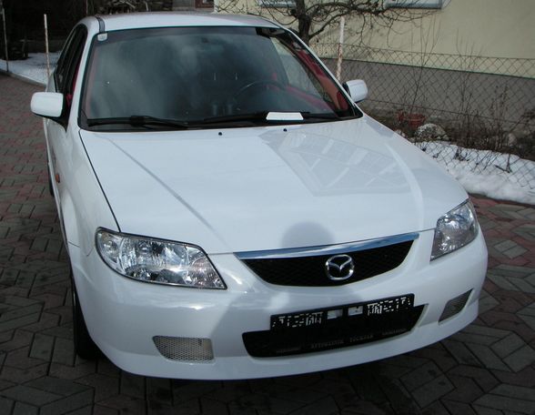 MAZDA 323 BJ - 