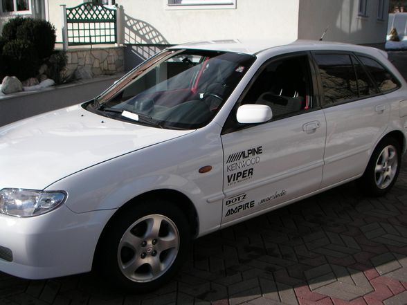 MAZDA 323 BJ - 