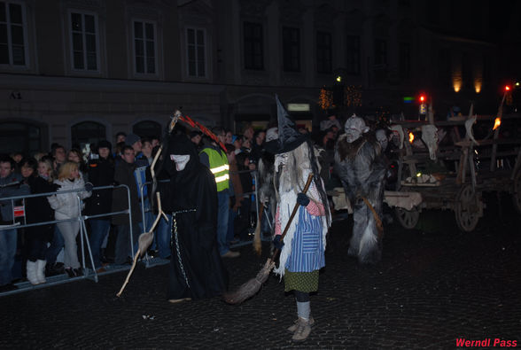 Perchtenlauf in Steyr 08 - 