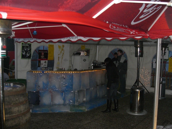 ICE BAR - 