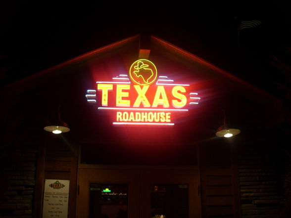 Texas Road House - 