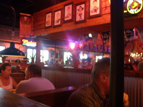 Texas Road House - 