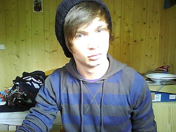 Langweilig vor der webcam xD - 