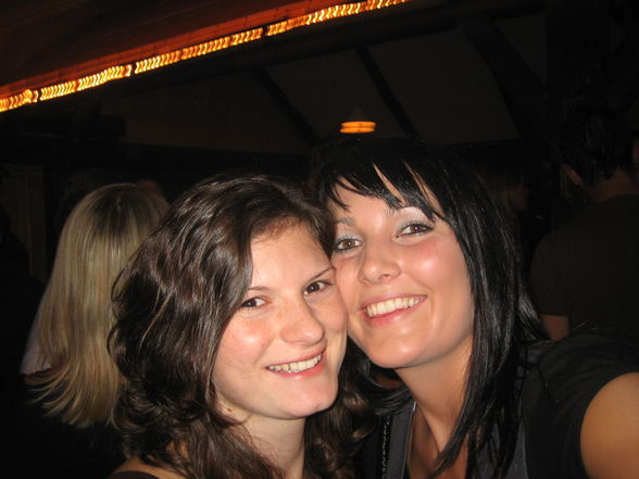 Partyhaus 2009 :-) - 