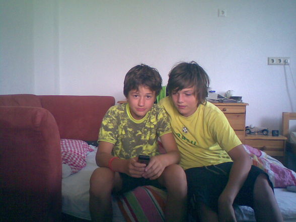  brothers& mee - 