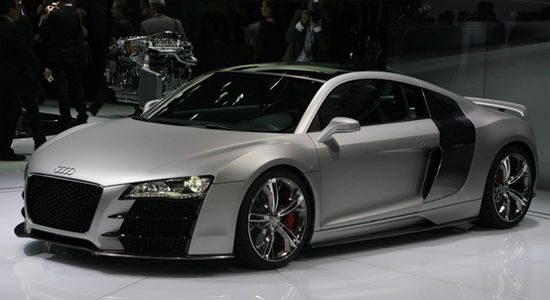 Audi R8 - 