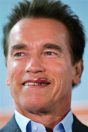 Arnold Schwarzenegger - 