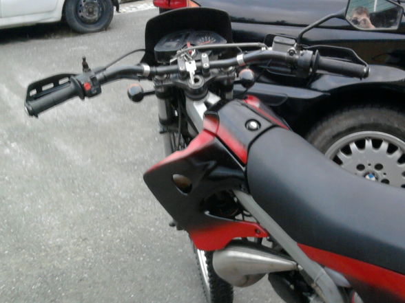 mei moped  hoid  - 