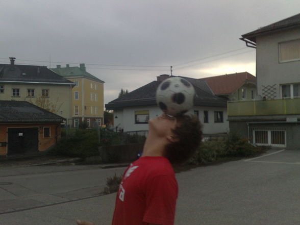 ...street soccer... - 