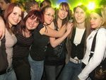 Freunde beim Fortgehen - 