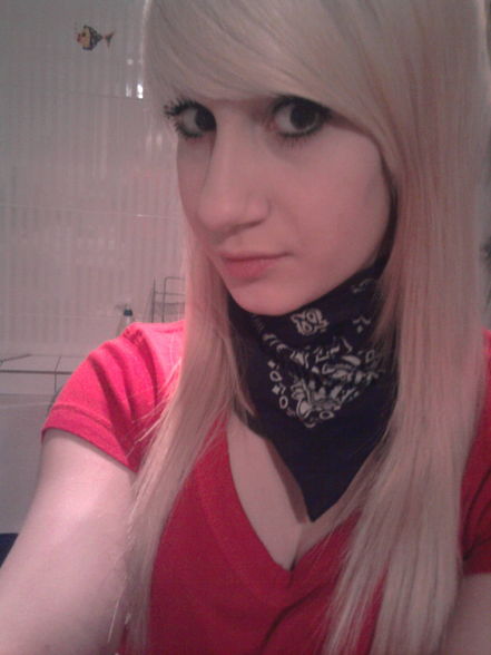 blond. *-* - 