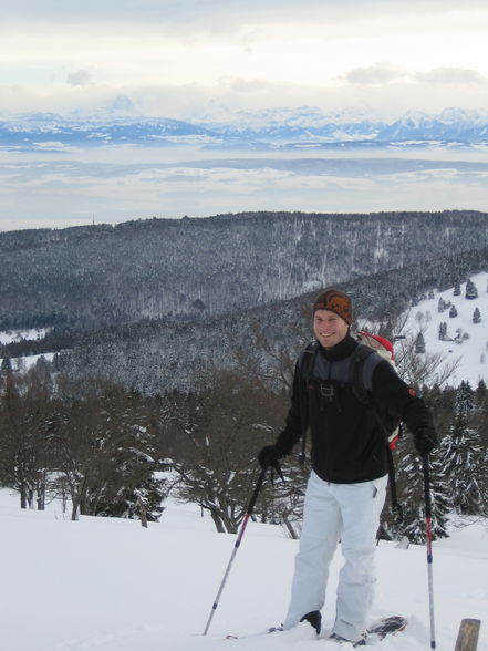 Schneeschuhwandern am Jura - 