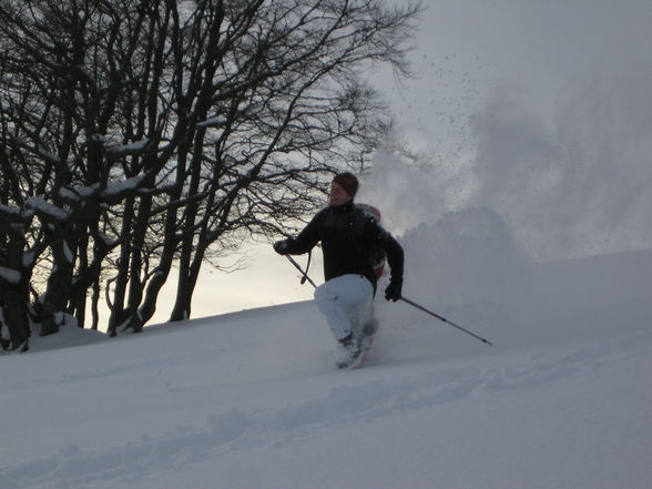 Schneeschuhwandern am Jura - 