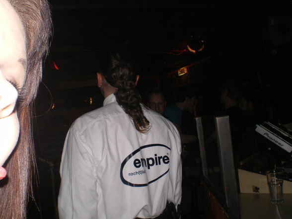 empire am 7.12.09 - 