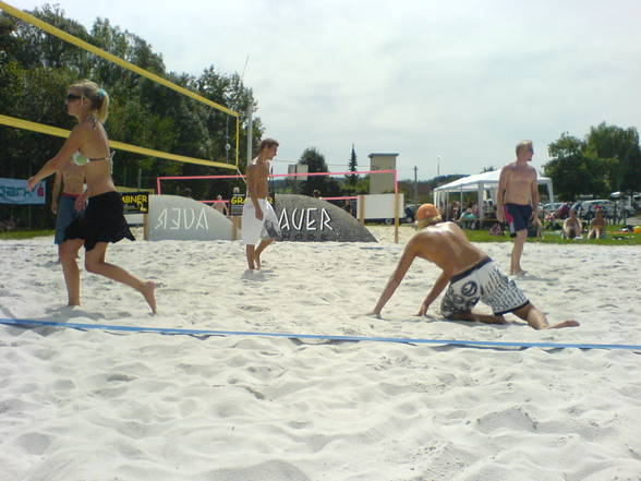 BeachVolleyBall - 