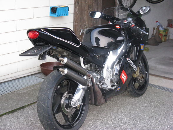 Aprilia Replica - 