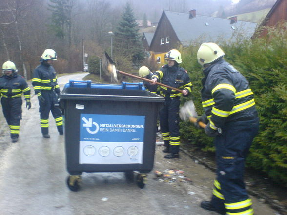 FEUERWEHR REICHRAMING - IMMER FÜR SIE DA - 