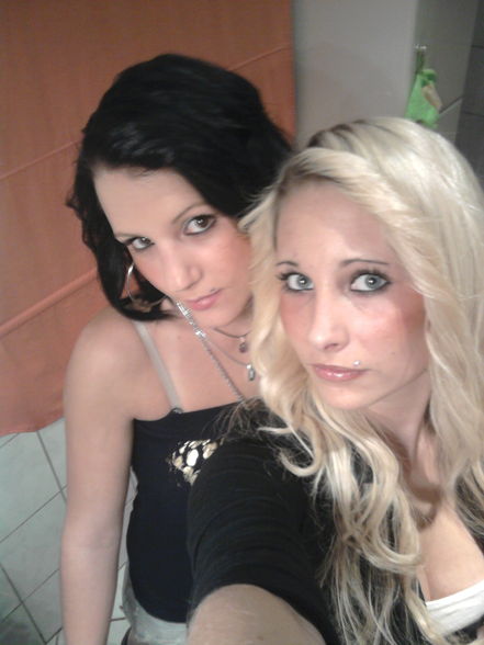 KeRsTiN UnD iCh ....... ^^ - 