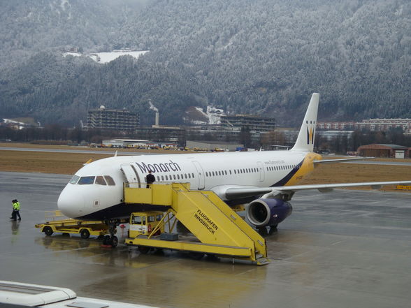 Flughafen Innsbruck - 