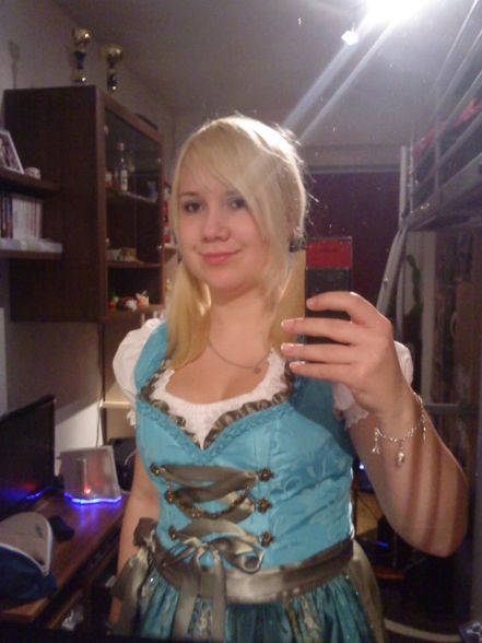 mein dirndl =) - 