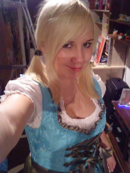 mein dirndl =) - 