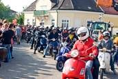  Vespa Weldrekordversuch Stadt Haag 2009 - 