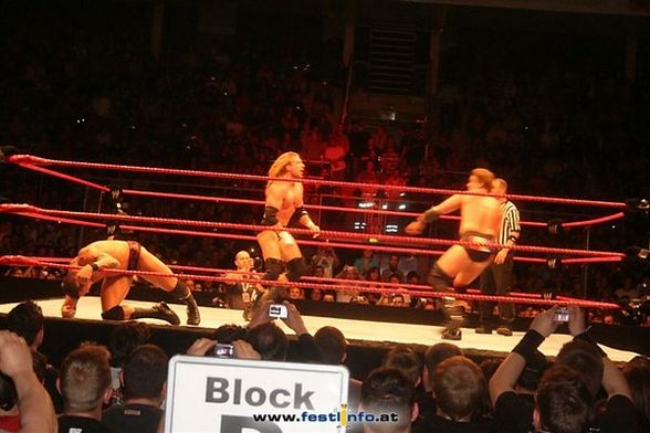 Wrestle Mania Raw Revenge Linz - 