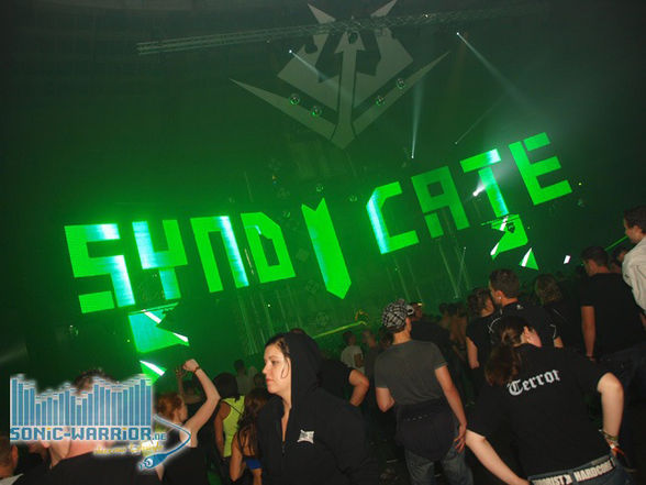 Syndicate 2009 - 