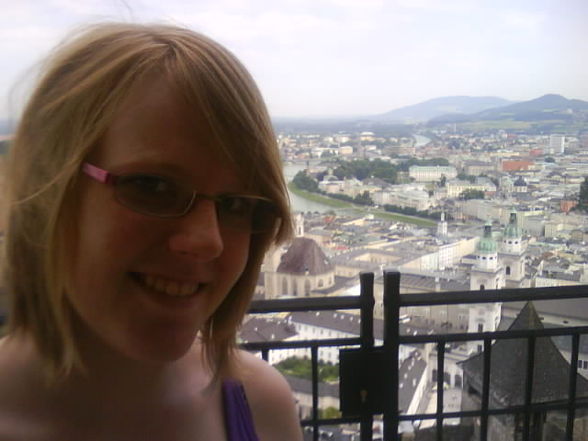 UrlAuB saLzBurG_gRaz  =) - 