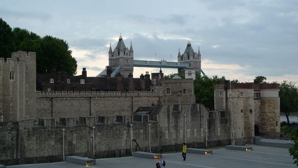 Tower Bridge and Tower of London - 