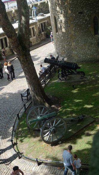 Tower Bridge and Tower of London - 